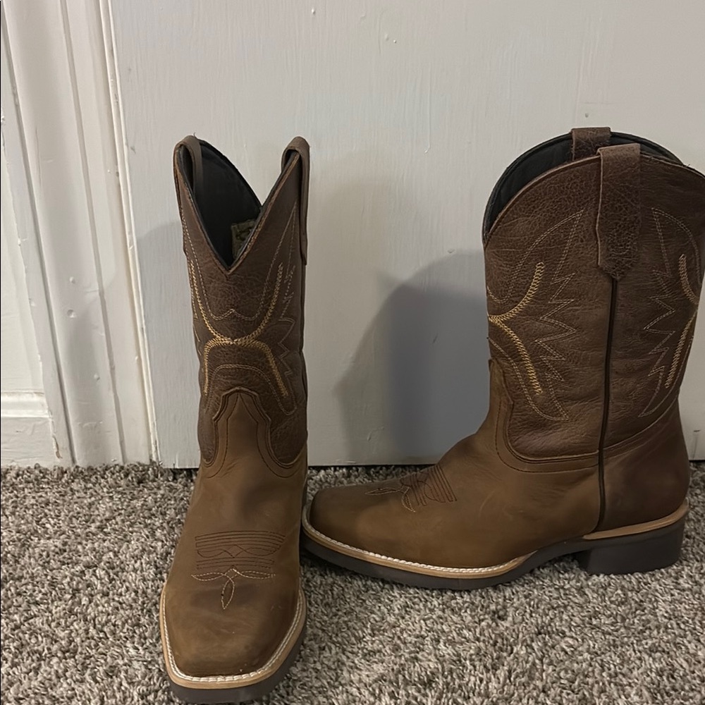 Brand New J.B. Dillon Brown Western Boots